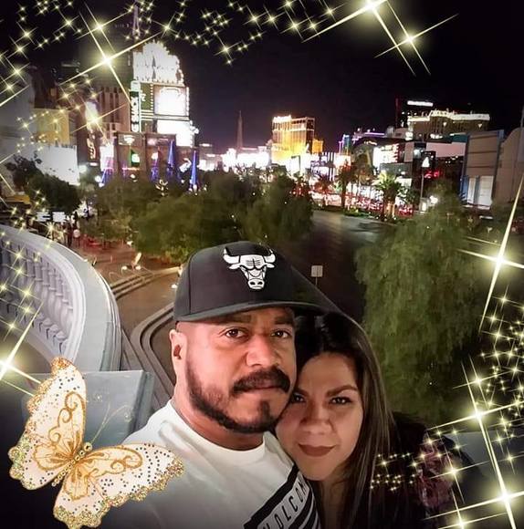 Poshmark profile picture for @rosi